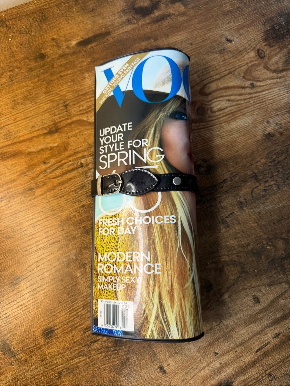Rare Y2K Vintage Vogue Taylor Swift Magazine Print Clutch